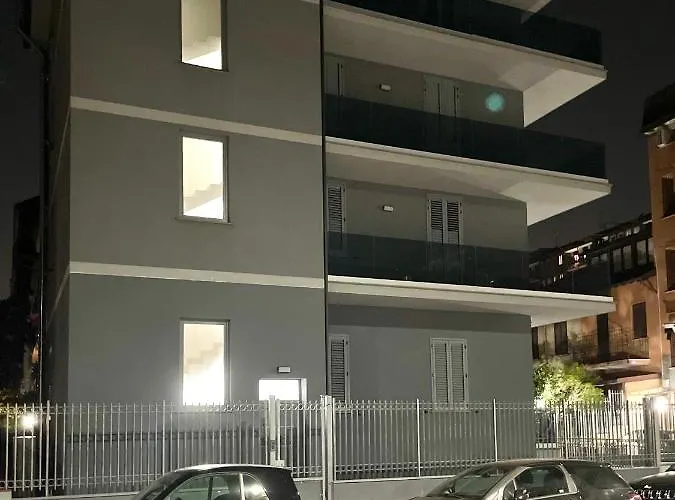 Apartament Carissimi 4 *