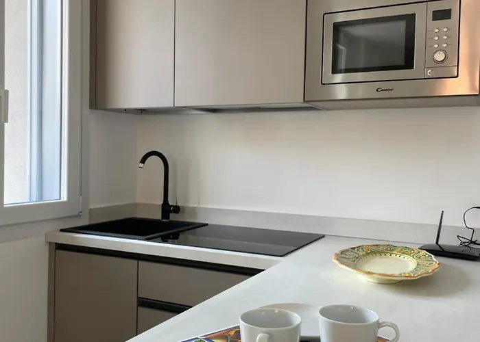 Carissimi 4 * 밀라노